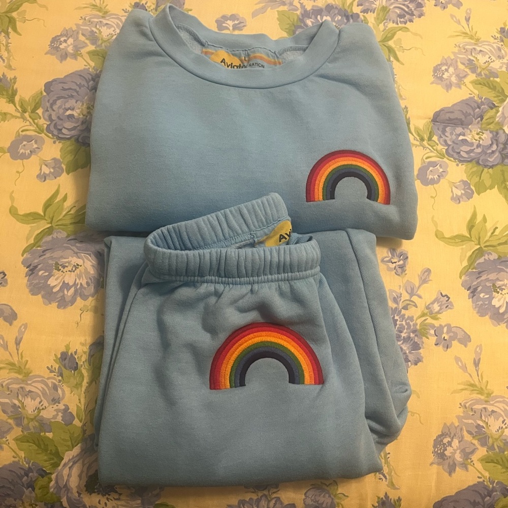 Like new size Large Top and size Medium bottoms.